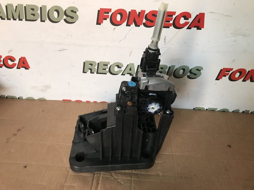 SELECTOR DE MARCHAS MANUAL PEUGEOT 3008 II 2018 1.2 gasolina Ref. 9619997D