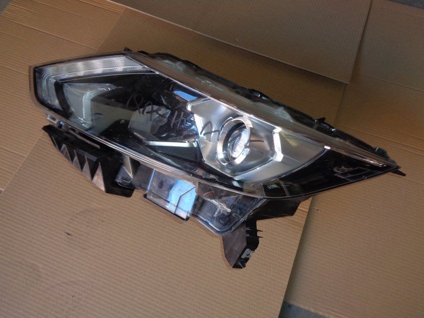 FAROS NISSAN QASHQAI 2015 J11