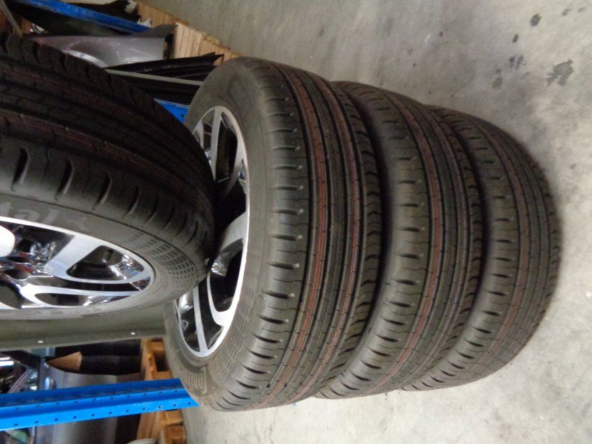 LLANTAS RENAULT CAPTUR 2015 205/55 R17 95V NEUMATICOS NUEVOS