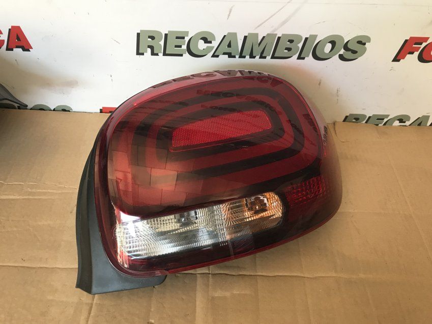 PILOTOS CITROEN C3 III 2017 Ref. Izq 9812257580   Ref Dcha 9812257480