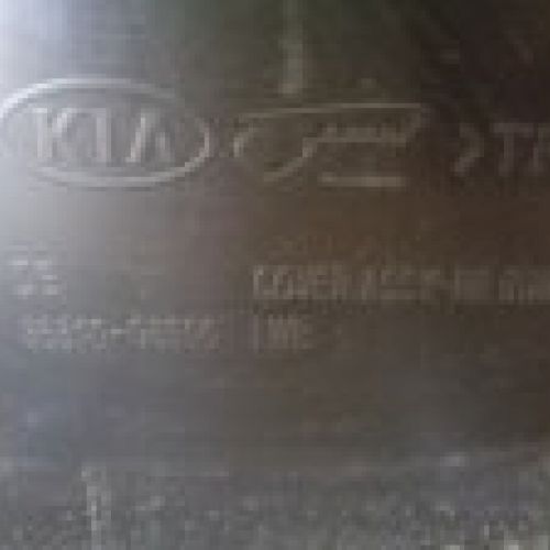 PARAGOLPES TRASERO KIA NIRO 2018 1
