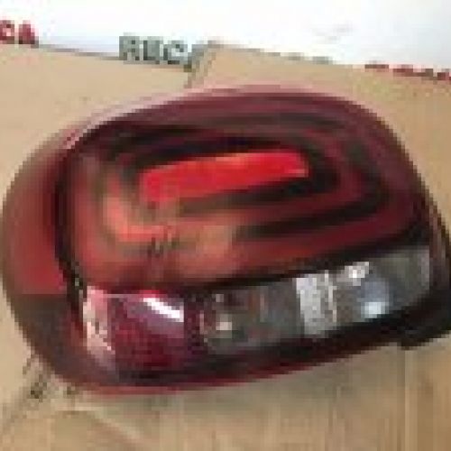 PILOTOS CITROEN C3 III 2017 Ref. Izq 9812257580   Ref Dcha 9812257480