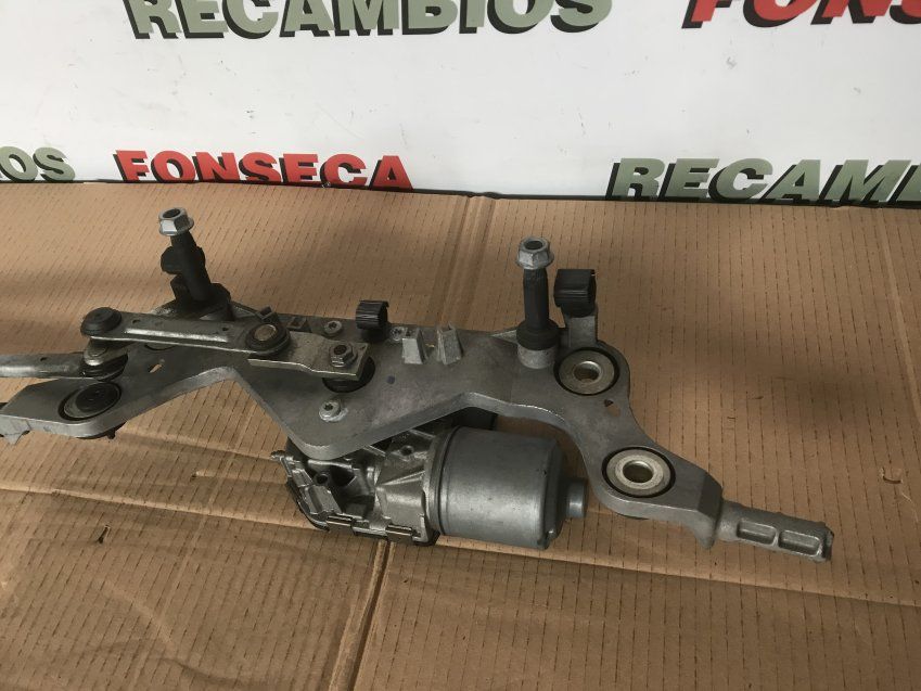 MOTOR LIMPIA PARABRISAS DELANTERO PORSCHE CAYENNE 2010 92A Ref. 7P0955023