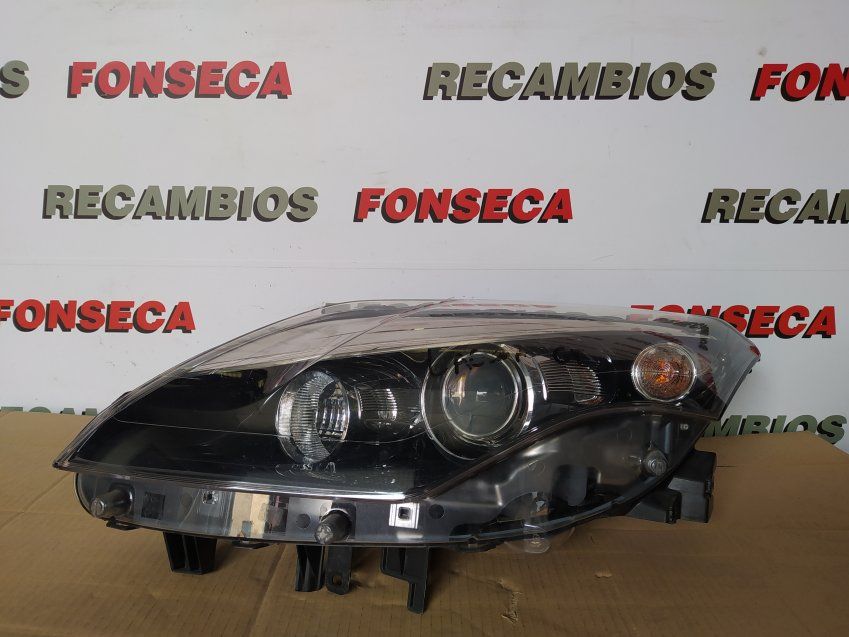 FARO RENAULT LAGUNA III 2011 XENON Izquierdo Ref. 260602475R