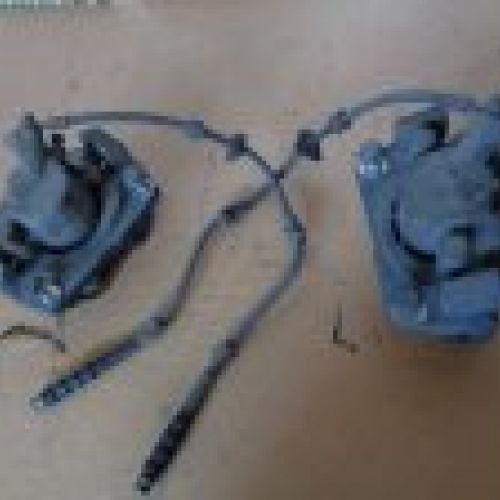 DISCOS Y PINZAS FRENO DELANTEROS CITROEN BERLINGO 2019 1