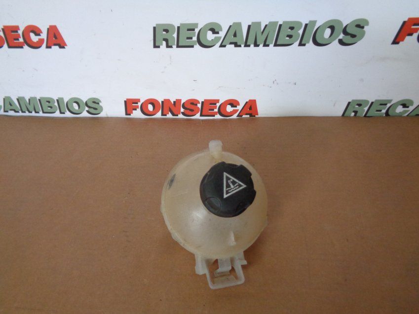 VASO EXPANSIÓN CITROEN BERLINGO 2019 1