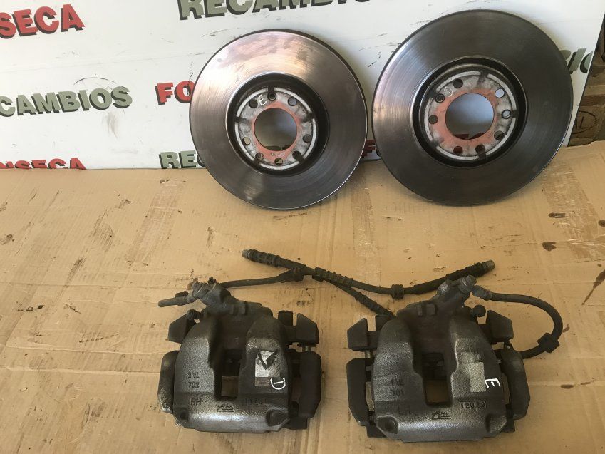 DISCOS Y PINZAS FRENO DELANTEROS CITROEN C5 AIRCROSS 2019 1.6turbo 180cv   Discos de 300mm