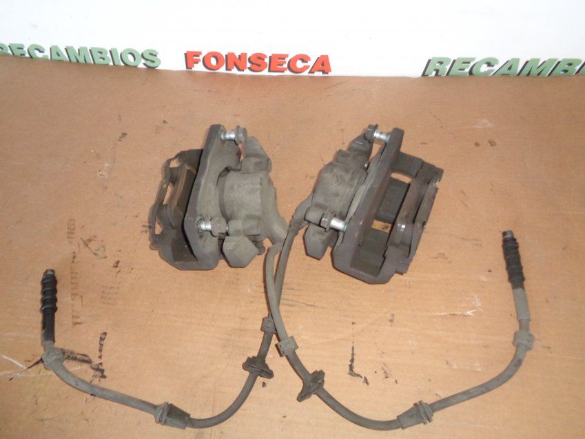 DISCOS Y PINZAS FRENO DELANTEROS CITROEN BERLINGO 2019 1