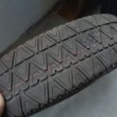 RUEDA REPUESTO RENUALT GRAND SCENIC IV 2016 145/70 R17 107 GALLETA NEUMATICO CONTINENTAL NUEVO