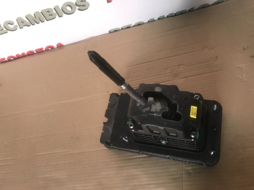 SELECTOR MARCHAS AUTOMATICO CON CABLE PEUGEOT 308 II 2018 Ref. 9810205080 00