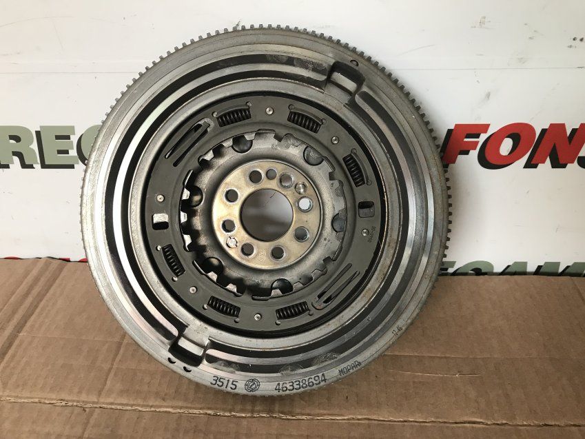 VOLANTE MOTOR FIAT 500X SPORT 2020 1.3 gasolina 150cv Mopar   Ref. 46338694