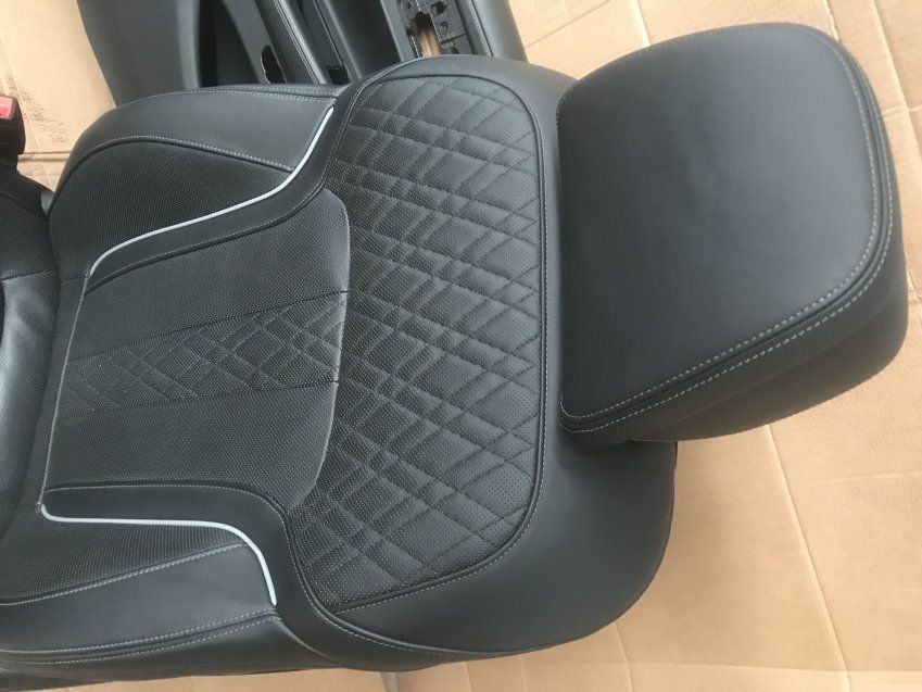 ASIENTOS CON TAPIZADOS BMW SERIE 7 2018 G11 PACK M   Delanteros totalmente electricos, con 2 memorias, calefactables y ventilados. Traseros calefactables