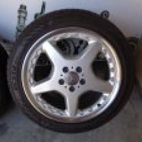 LLANTAS MERCEDES SL 2003 DOBLE MEDIDA ALANTE 255/40 R18 99Y ATRAS 285/35 R18 101Y ET37 NEUMATICOS KUMHO AL 75%