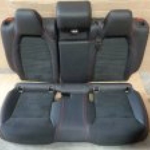 ASIENTOS MERCEDES BENZ CLASE CLA 2015 W117 AMG CON TAPIZADOS MIXTOS CUERO / ALCANTARA