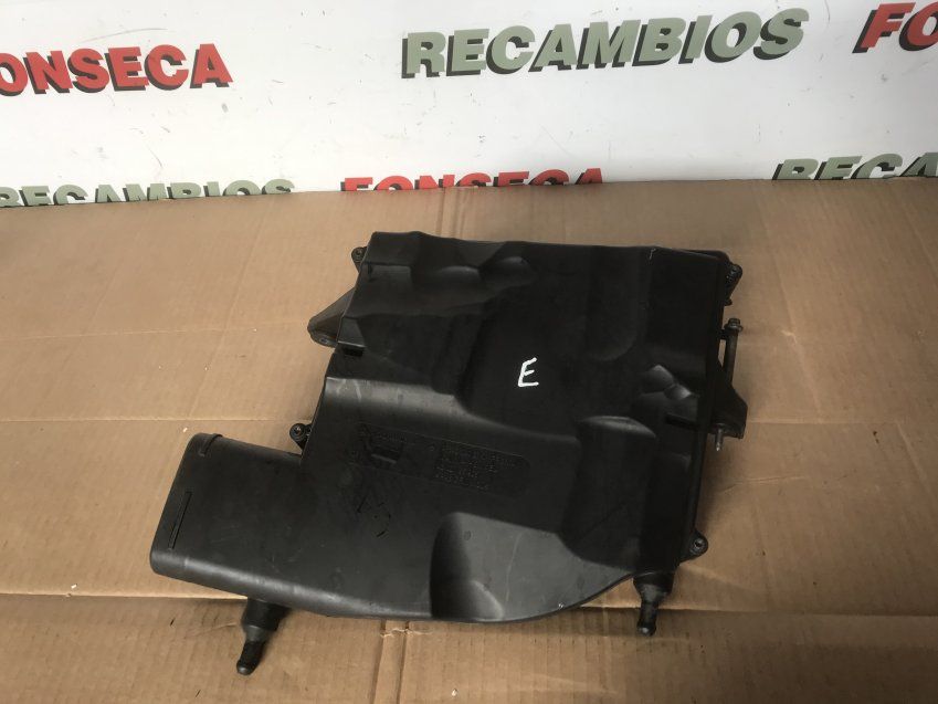 CAJA FILTRO AIRE / CAUDALIMETRO MERCEDES S 2007 W221 320cdi 4Matic Ref. Izq A6420940304 / Ref. Dcha A6420940204