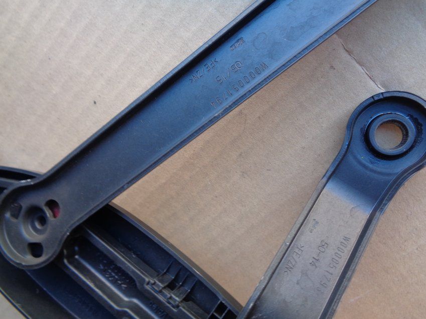 BRAZOS LIMPIA DELANTERO MERCEDES BENZ CLASE C 2015 W205