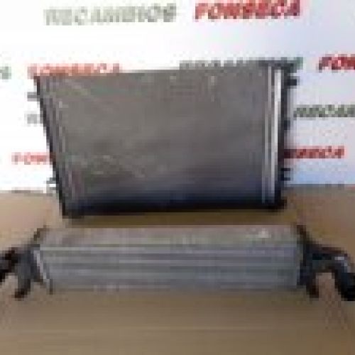 RADIADOR AC RADIADOR INTERCOOLER MERCEDES BENZ CLA 2014 220cdi Ref. A2465000054 / Ref. A2465000900