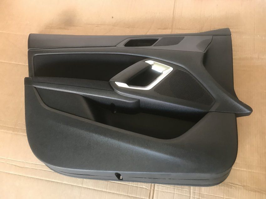 3 TAPIZADOS PUERTAS PEUGEOT 308 SW 2014   LOS 2 DELANTEROS Y TRASERO DERECHO