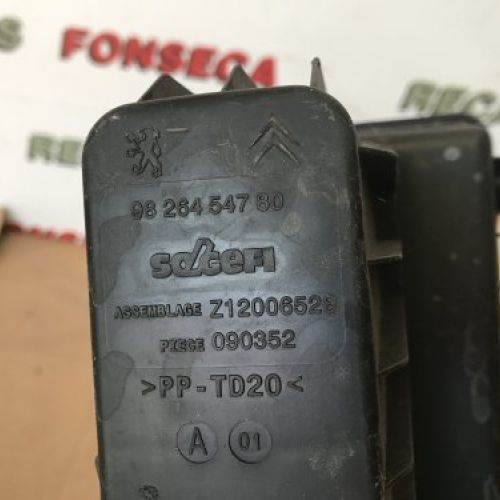 CAJA FILTRO AIRE COMPLETA CITROEN C3 III 2017 1