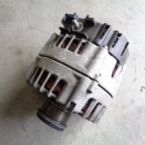 ALTERNADOR BMW SERIE 3 2013 320d F31 90.000Kms   Valeo   Ref 8578608 AI01