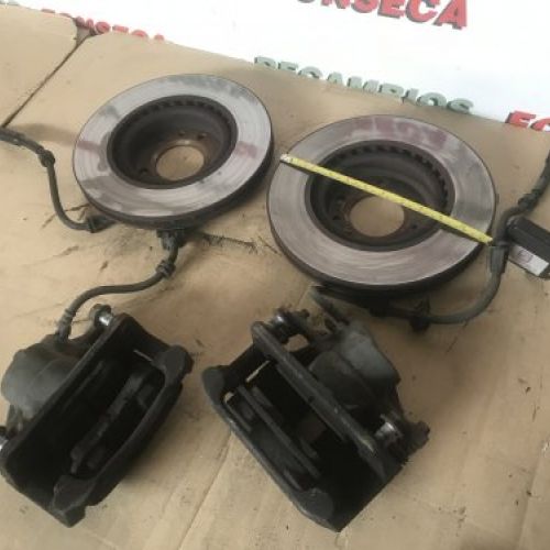 DISCOS Y PINZAS FRENO DELANTEROS PEUGEOT 308 II 2018 1
