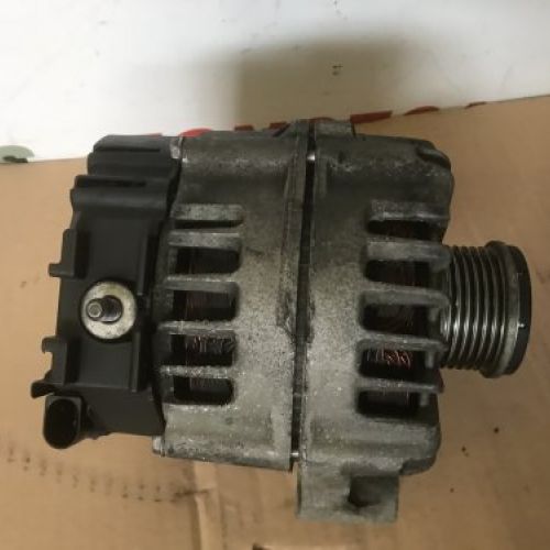 ALTERNADOR BMW SERIE 5 2012 520d F10 F11 Marca Valeo   Ref. 8507625