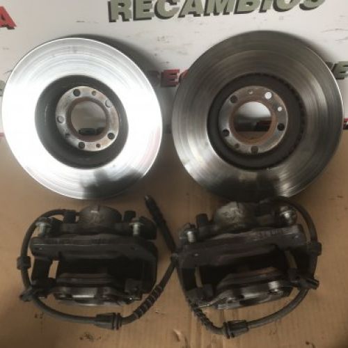 DISCOS Y PINZAS FRENO DELANTEROS PEUGEOT 3008 2021 1