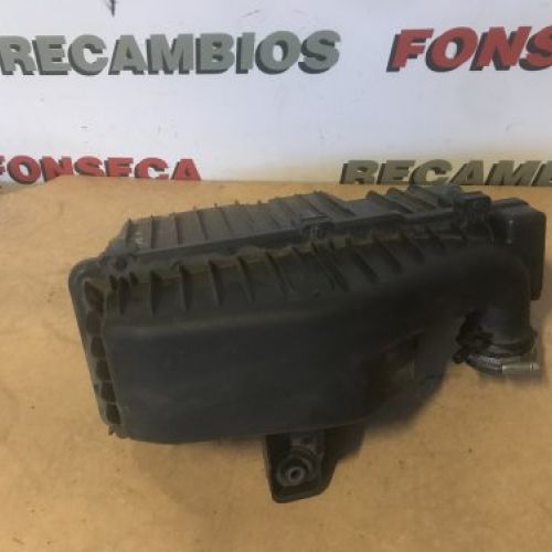 CAJA FILTRO AIRE COMPLETA PEUGEOT 208 I 2018 1.2 Gasolina Usada Ref. 9826454780