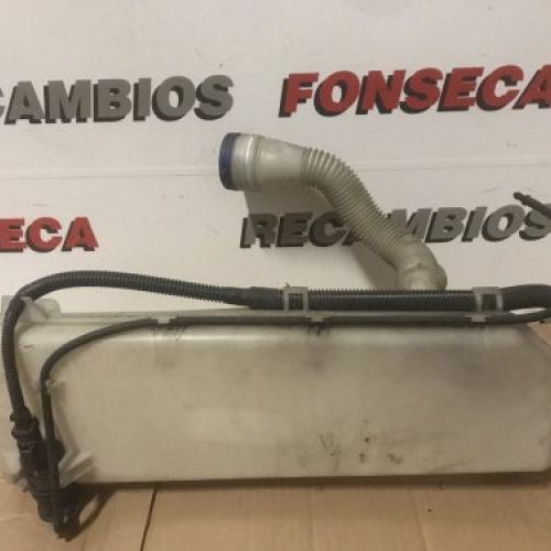 DEPOSITO LIMPIA PARABRISAS DELANTERO COMPLETO PEUGEOT EXPERT III 2016 Usado Ref. 9809803680