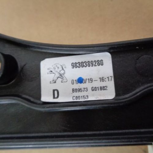 ELEVALUNAS PEUGEOT 3008 2020 DELANTERO DERECHO Ref. 9830389280 / 9829482280 Bosch