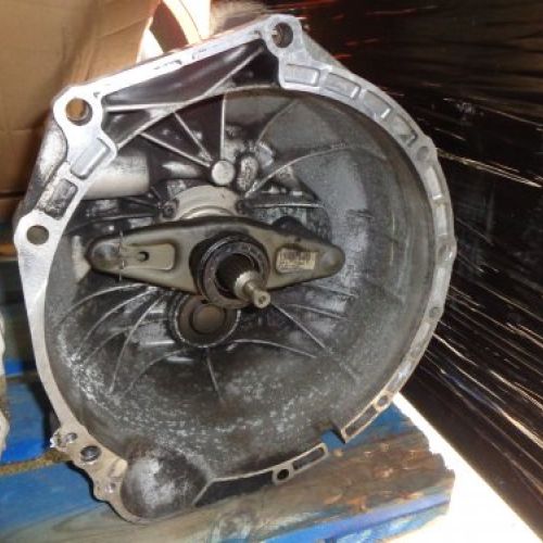 CAJA DE CAMBIOS BMW SERIE 1 2007 120d E81 E82 E87 142.411Kms MANUAL 6V MARCA ZF