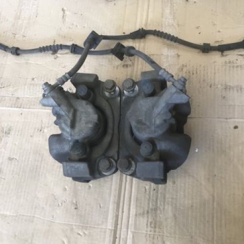 DISCOS Y PINZAS FRENO DELANTEROS CITROEN C5 AIRCROSS 2019 1.6turbo 180cv   Discos de 300mm