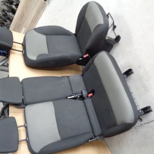 ASIENTOS RENAULT KANGOO 2018 CON TAPIZADOS Y  DE 3 PLAZAS