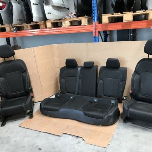 ASIENTOS RENAULT MEGANE 4 SPORT TOURER 2016 CON TAPIZADOS