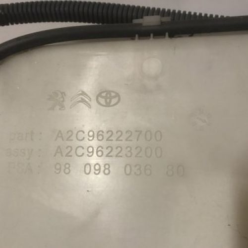 DEPOSITO LIMPIA PARABRISAS DELANTERO COMPLETO PEUGEOT EXPERT III 2016 Usado Ref