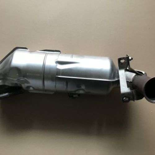 CATALIZADOR PEUGEOT 2008 II 2021 1.2 gasolina 130cv 15.580Kms Ref. 9839804480   PSAK764   PSAF037