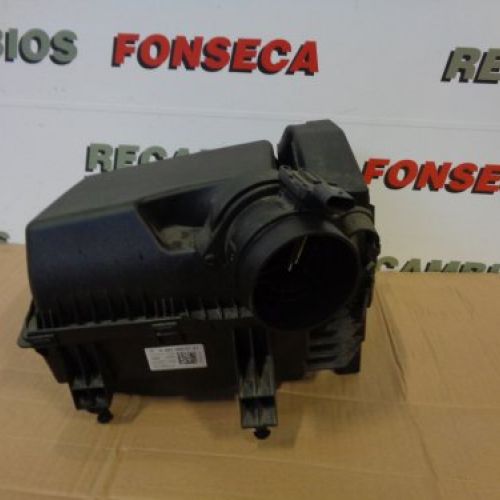 CAJA FILTRO AIRE / CAUDALIMETRO MERCEDES BENZ CLASE A 2015 W176 180cdi Ref
