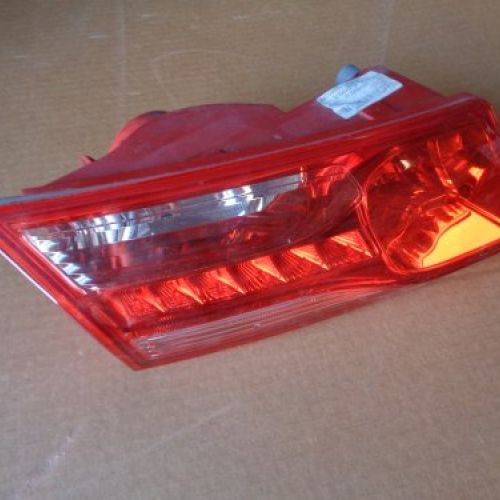 PILOTOS RENAULT LAGUNA III COUPE 2012 DEL PORTÓN