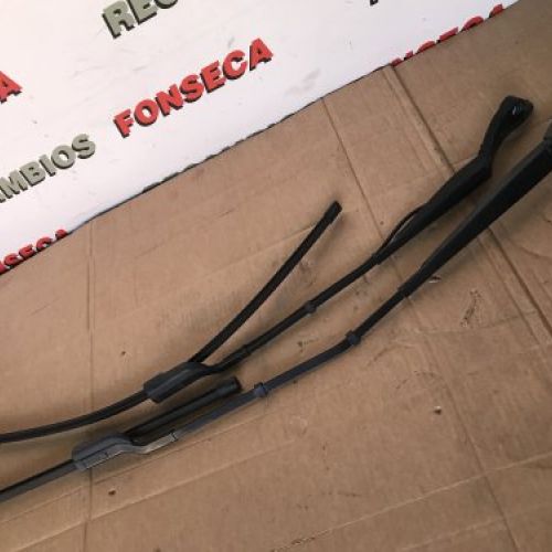 BRAZOS PARABRISAS DELANTERO PEUGEOT 3008 2018