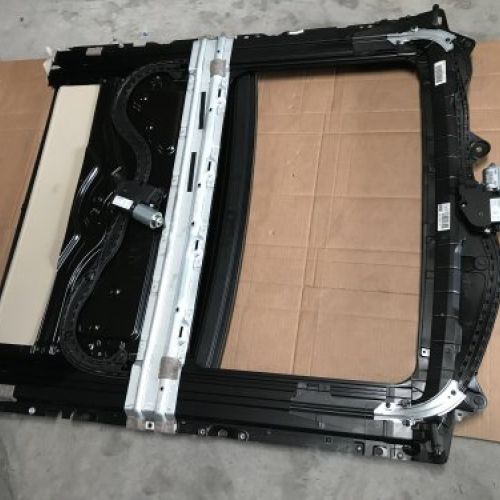 TECHO SOLAR COMPLETO BMW SERIE 7 2020 G11 Lci Color Canberrabeige Ref. 7368118