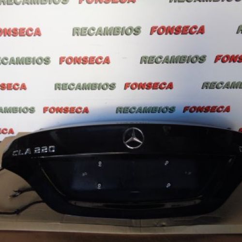 PORTÓN MERCEDES BENZ CLASE CLA 2015 220cdi W117