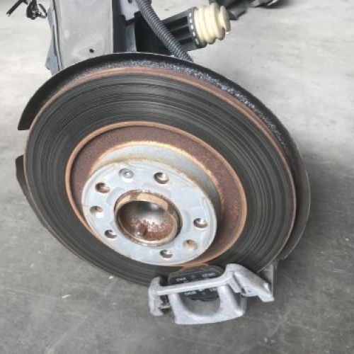 EJE TRASERO COMPLETO PEUGEOT 3008 2021 1.5hdi 130cv USADO