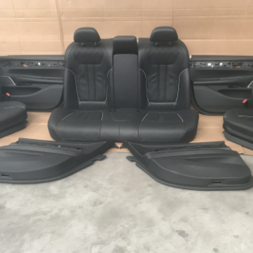 ASIENTOS CON TAPIZADOS BMW SERIE 7 2018 G11 PACK M   Delanteros totalmente electricos, con 2 memorias, calefactables y ventilados. Traseros calefactables