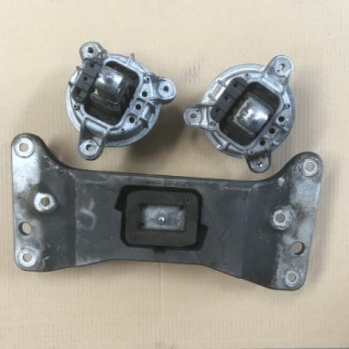 SOPORTES MOTOR / CAJA CAMBIOS BMW 520d 2012 F10 F11 Ref. 139811   Ref. 6781222