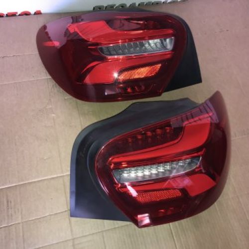 PILOTOS MERCEDES CLASE A 2017 RESTYLING W176 Ref Izq A1769065300   Ref Dcho A1769065100