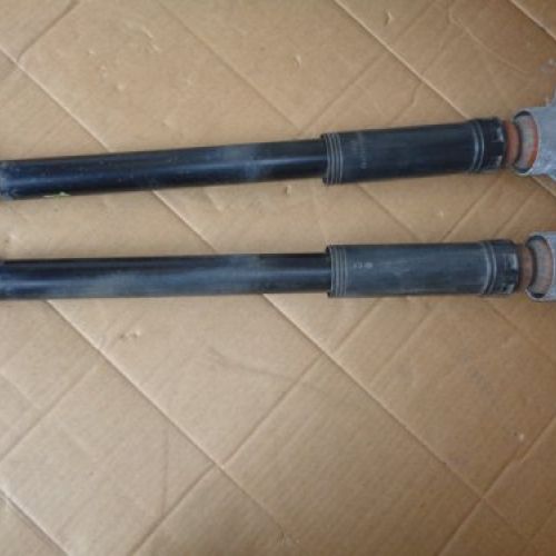 AMORTIGUADORES TRASEROS MERCEDES BENZ CLASE CLA 2014 W117 220CDI