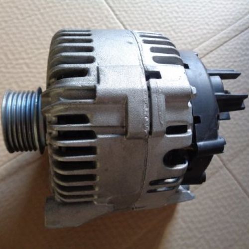 ALTERNADOR BMW SERIE 6 2008 635d E63 140.000Kms MARCA VALEO Ref. 2151471702