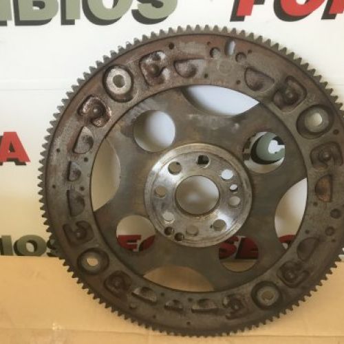 VOLANTE MOTOR BMW SERIE 5 2008 520d 177cv E60 E61 Ref 1122 7797964 04 (motor n47d20c)
