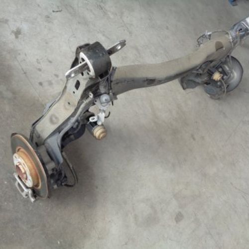 EJE TRASERO COMPLETO PEUGEOT 3008 II  2017 1