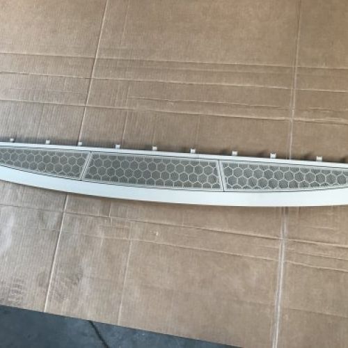 REJILLA TRASERA BMW SERIE 7 2020 G11 LCI Ref
